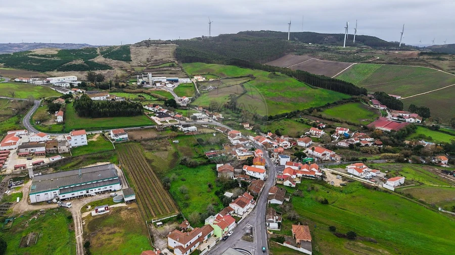 Terreno para Venda em Santo Quintino Foto 14