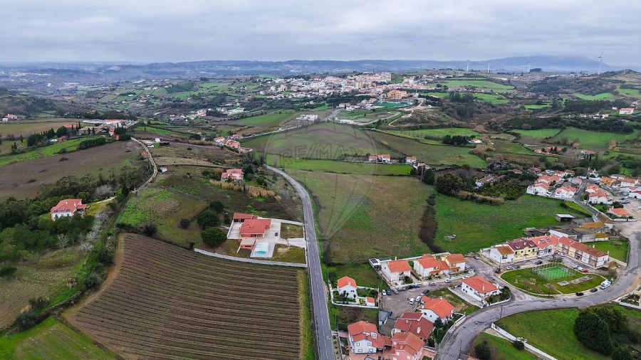 Terreno para Venda em Santo Quintino Foto 19