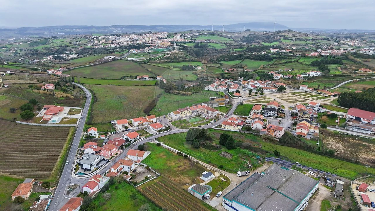 Terreno para Venda em Santo Quintino Foto 22