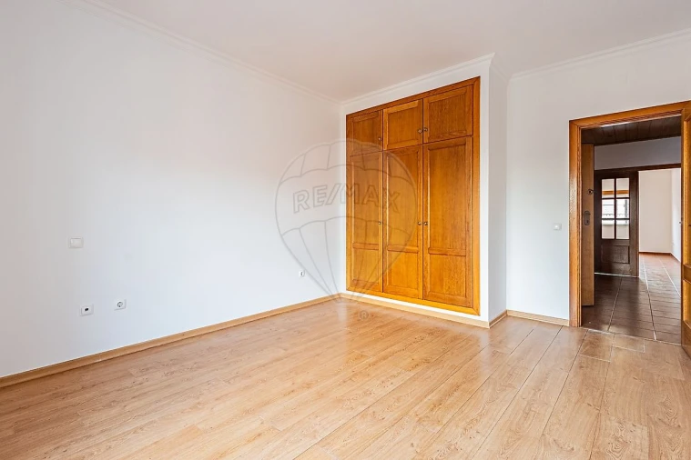 Apartamento T2 para Venda em Cartaxo e Vale da Pinta Foto 17