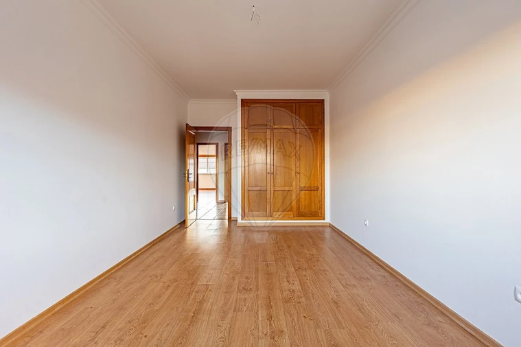 Apartamento T2 para Venda em Cartaxo e Vale da Pinta Foto 3