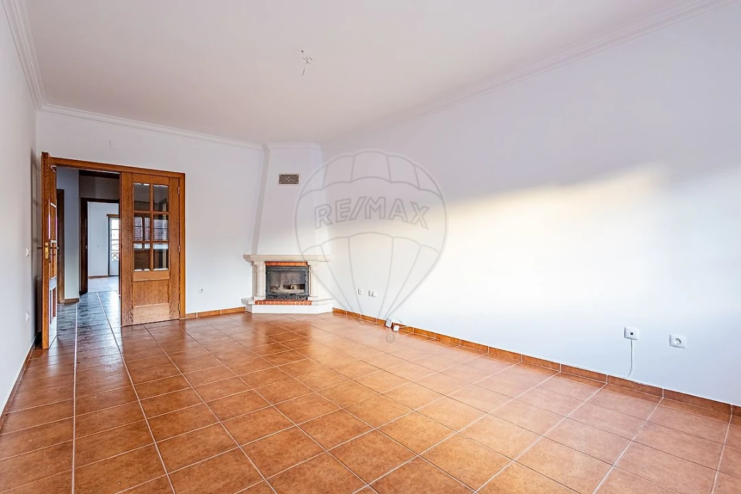 Apartamento T2 para Venda em Cartaxo e Vale da Pinta Foto 9