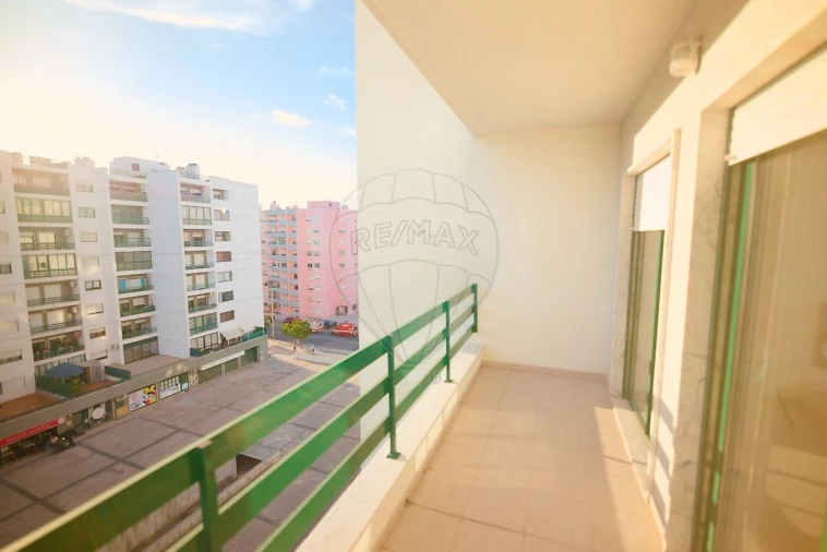 Apartamento T3 para Venda em Barreiro e Lavradio Foto 11