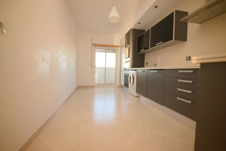 Apartamento T3 para Venda em Barreiro e Lavradio Foto 4