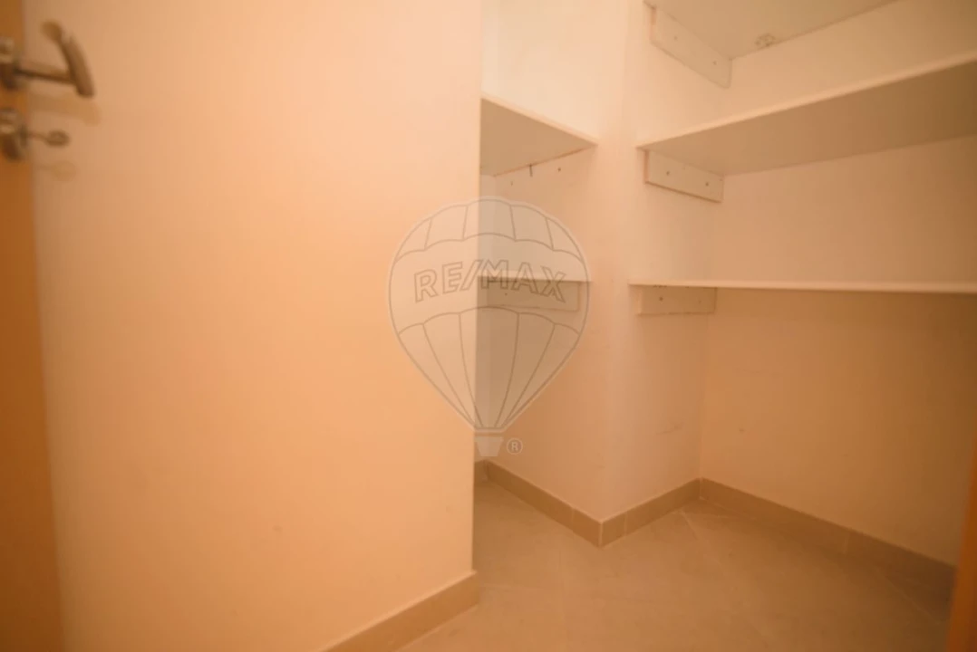 Apartamento T3 para Venda em Barreiro e Lavradio Foto 7