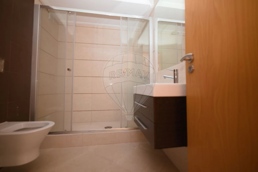 Apartamento T3 para Venda em Barreiro e Lavradio Foto 23