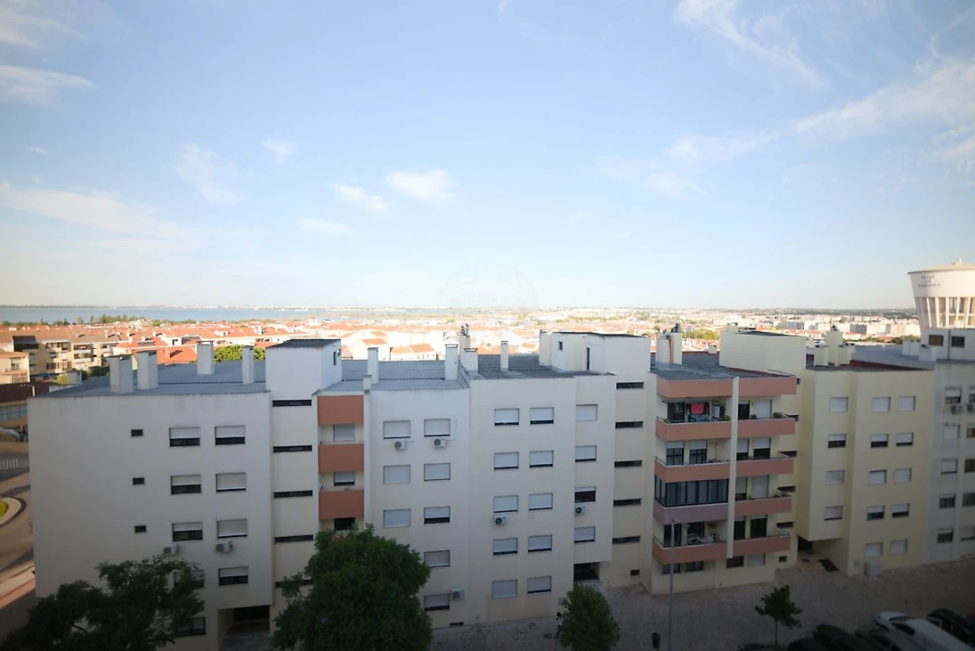 Apartamento T3 para Venda em Barreiro e Lavradio Foto 5