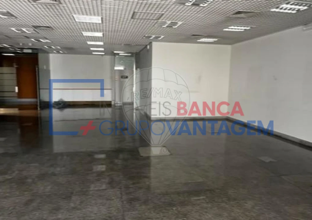 Loja para Venda em Vila Praia de Ancora Foto 1