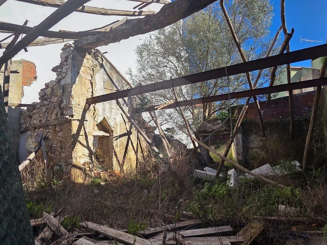 Armazém para Venda em Almargem do Bispo, Pêro Pinheiro e Montelavar Foto 8