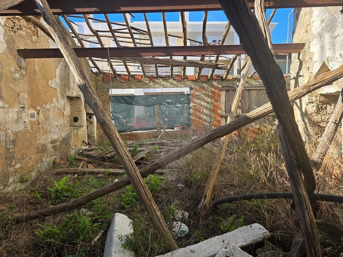 Armazém para Venda em Almargem do Bispo, Pêro Pinheiro e Montelavar Foto 7