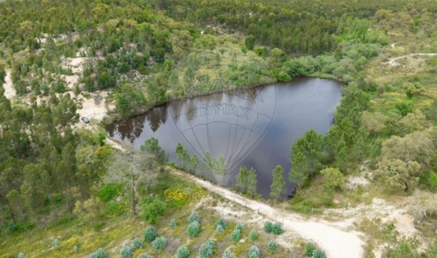 Quinta T3 para Venda em Raposa Foto 4