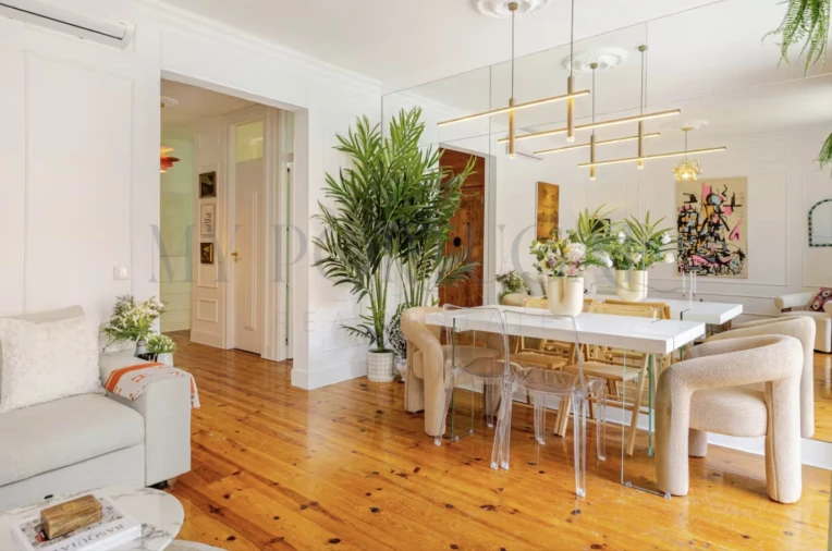 Apartamento T2 para Venda em Santa Maria Maior