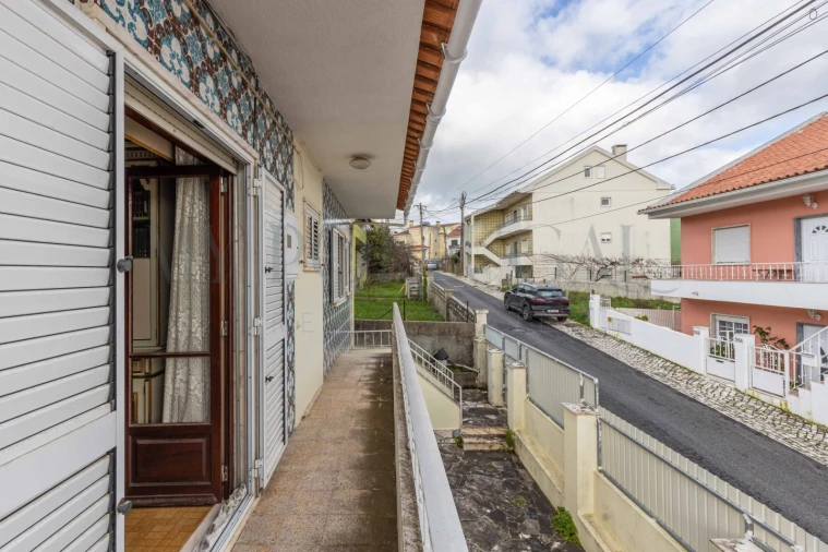 Moradia T4 para Venda em Queluz e Belas Foto 14