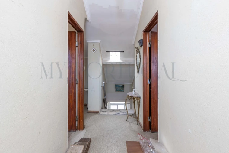 Moradia T4 para Venda em Queluz e Belas Foto 22