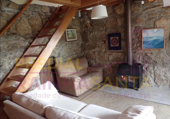 Quinta T2 para Venda em Midões Foto 8