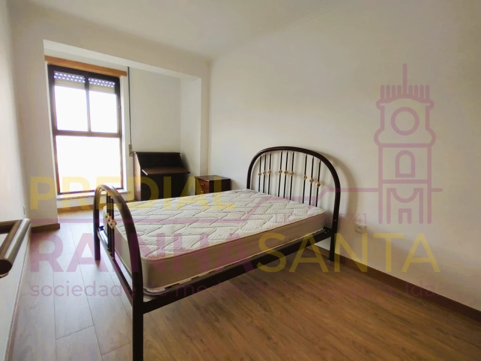 Apartamento T2 para Arrendamento em Santa Clara e Castelo Viegas Foto 8