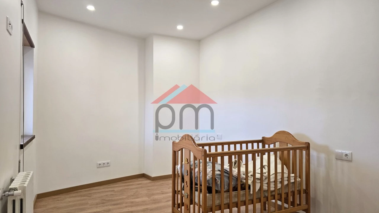 Moradia T3 para Venda em Boivão Foto 8