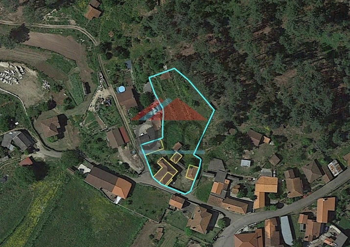 Moradia T3 para Venda em Boivão Foto 18