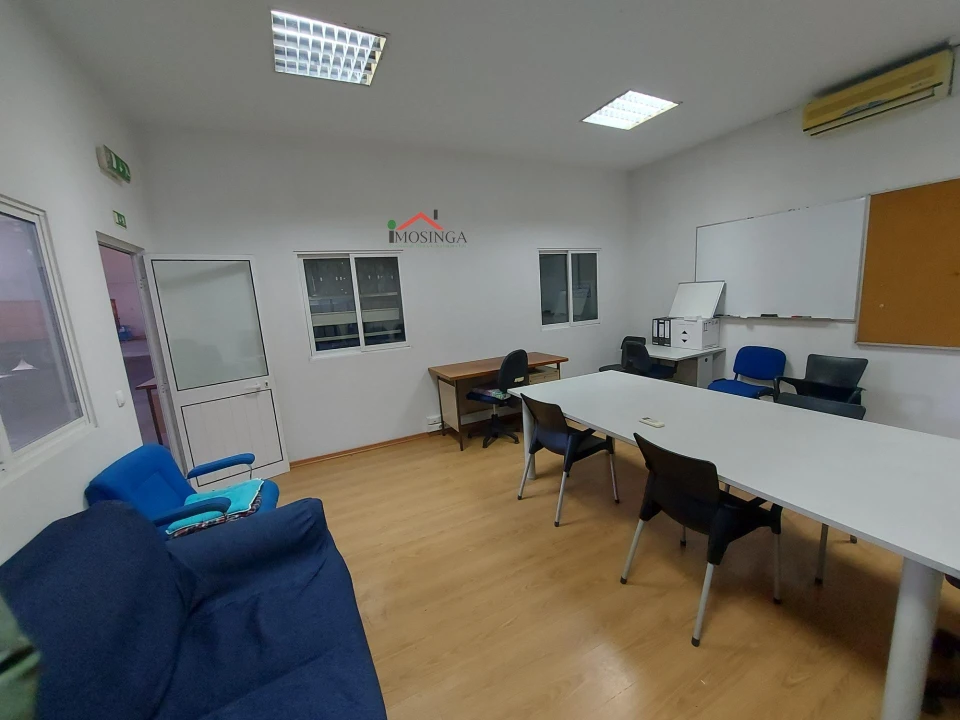 Armazém para Arrendamento em Ferreira do Alentejo e Canhestros Foto 15