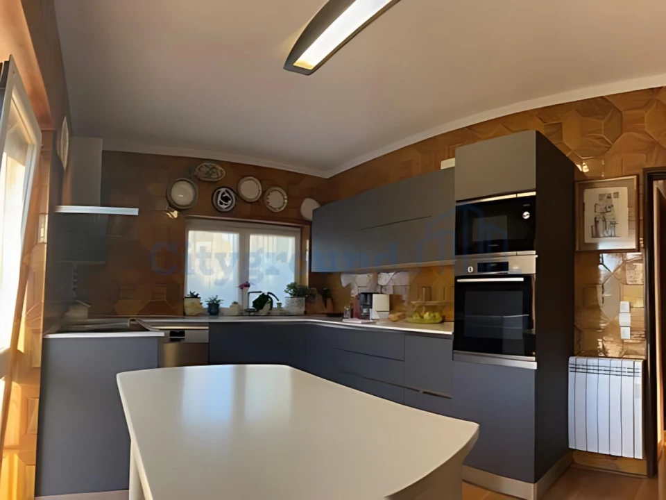 Apartamento T3 para Venda em Leiria, Pousos, Barreira e Cortes Foto 6