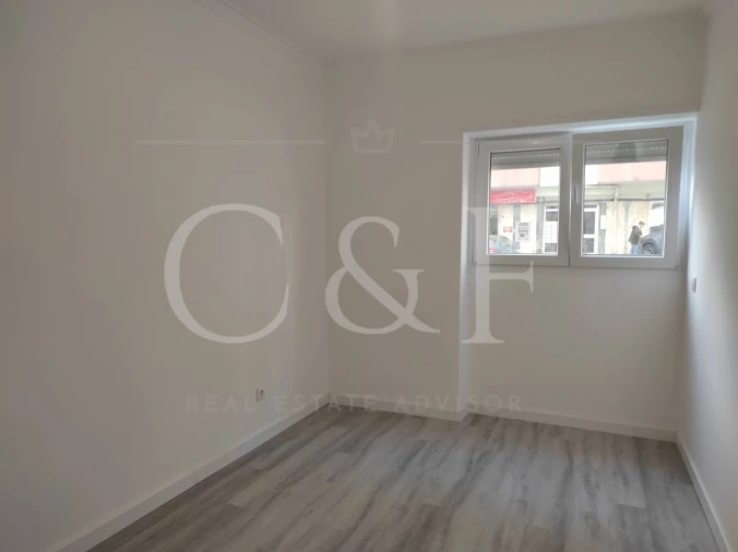 Apartamento T2 para Venda em Massamá e Monte Abraão Foto 17