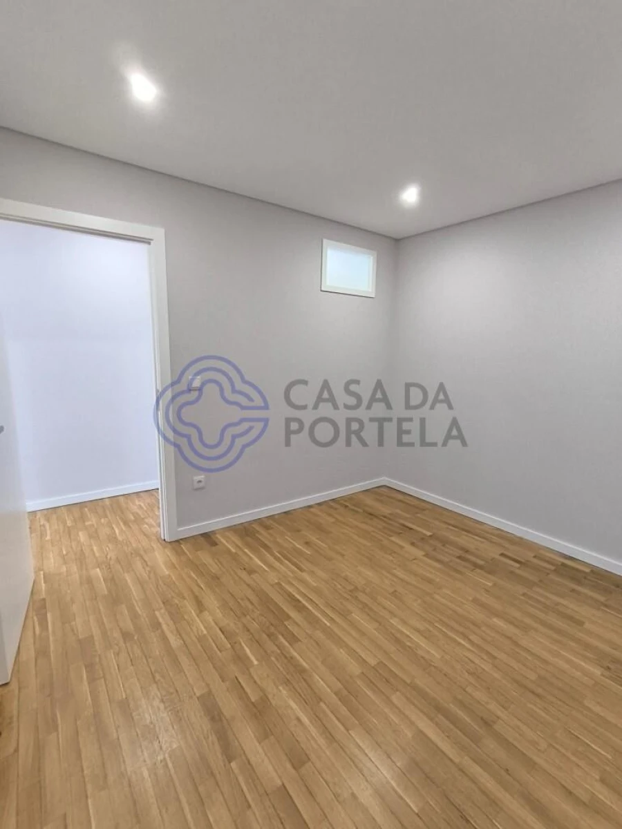 Apartamento T2 para Venda em São Mamede de Infesta e Senhora da Hora Foto 4