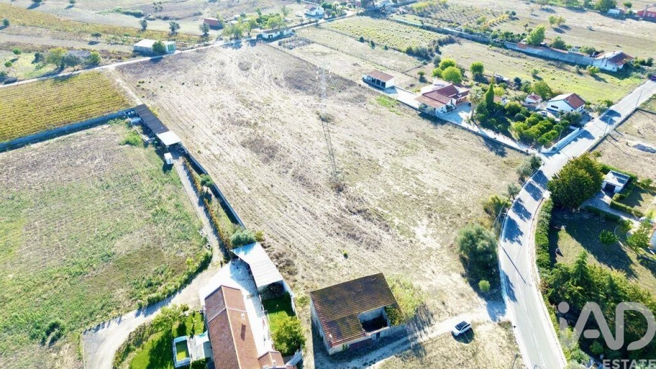 Terreno para Venda em Quinta do Anjo Foto 3