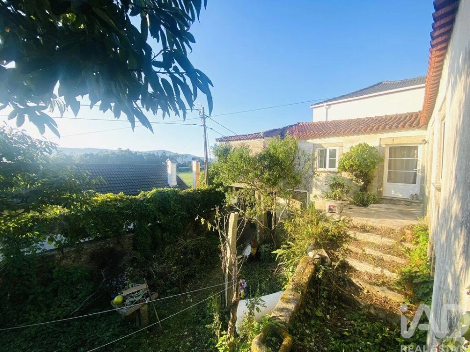 Moradia T2 para Venda em Vila Nova de Cerveira e Lovelhe Foto 10