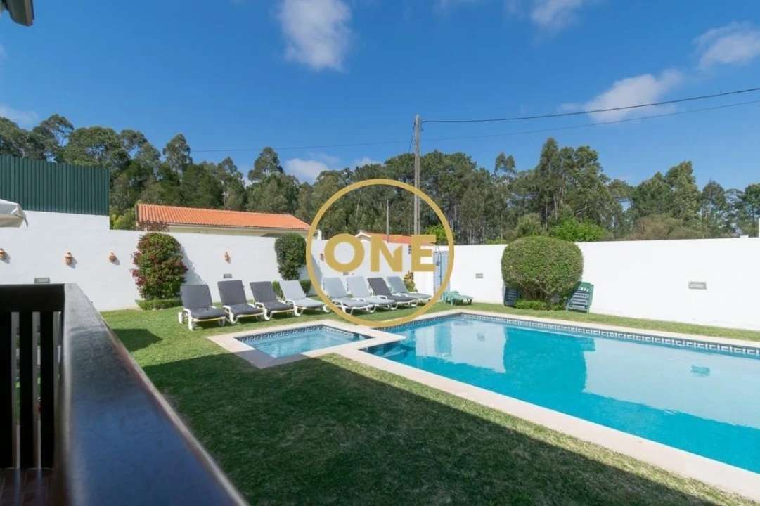 Moradia T4 para Venda em Silvalde Foto 6