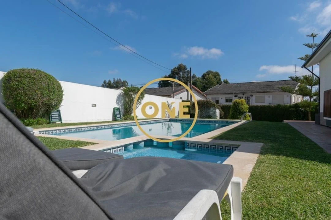 Moradia T4 para Venda em Silvalde Foto 14