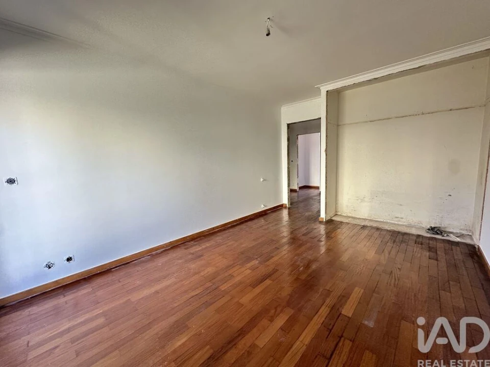 Moradia T3 para Venda em Lage Foto 8