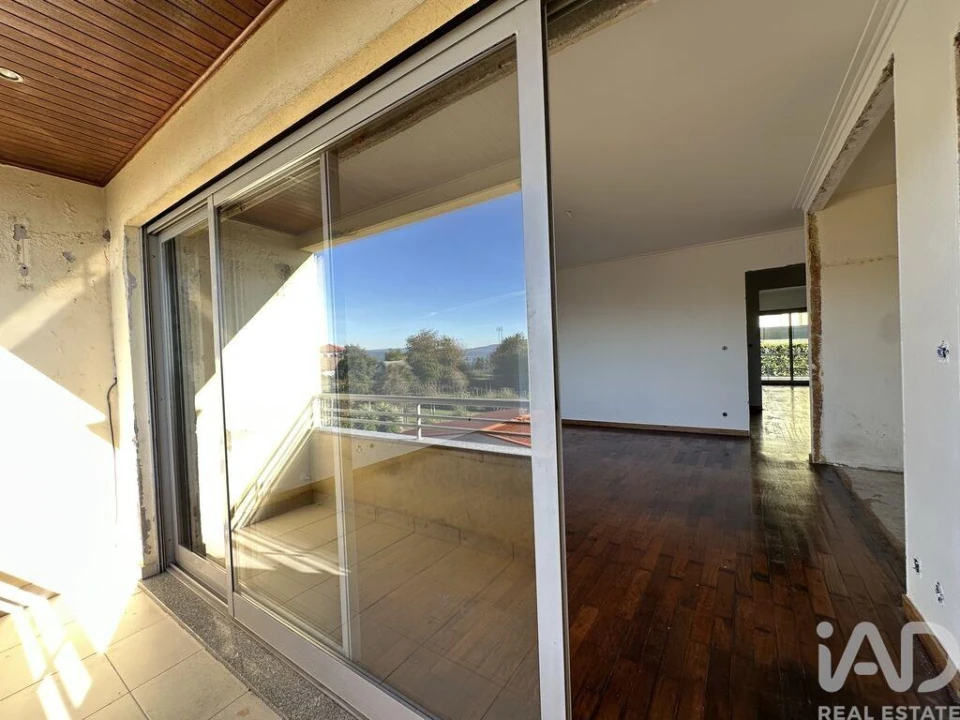 Moradia T3 para Venda em Lage Foto 13