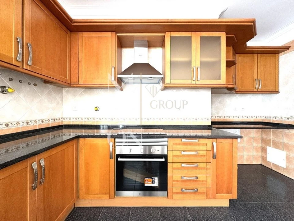 Moradia T4 para Venda em Sesimbra (Castelo) Foto 11