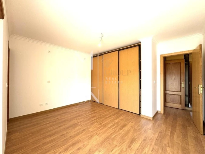 Moradia T4 para Venda em Sesimbra (Castelo) Foto 27