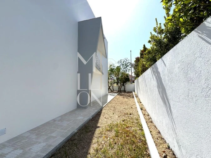 Moradia T4 para Venda em Sesimbra (Castelo) Foto 44