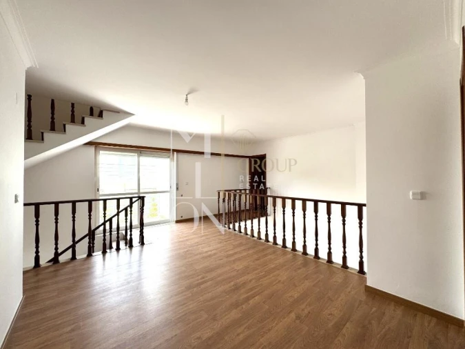 Moradia T4 para Venda em Sesimbra (Castelo) Foto 30