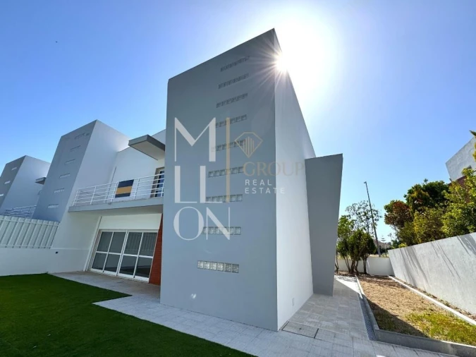 Moradia T4 para Venda em Sesimbra (Castelo) Foto 43