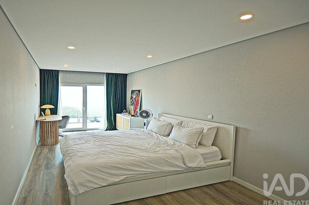 Moradia T4 para Venda em Fernao Ferro Foto 11