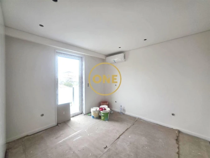 Apartamento T3 para Venda em Antas e Abade de Vermoim Foto 7