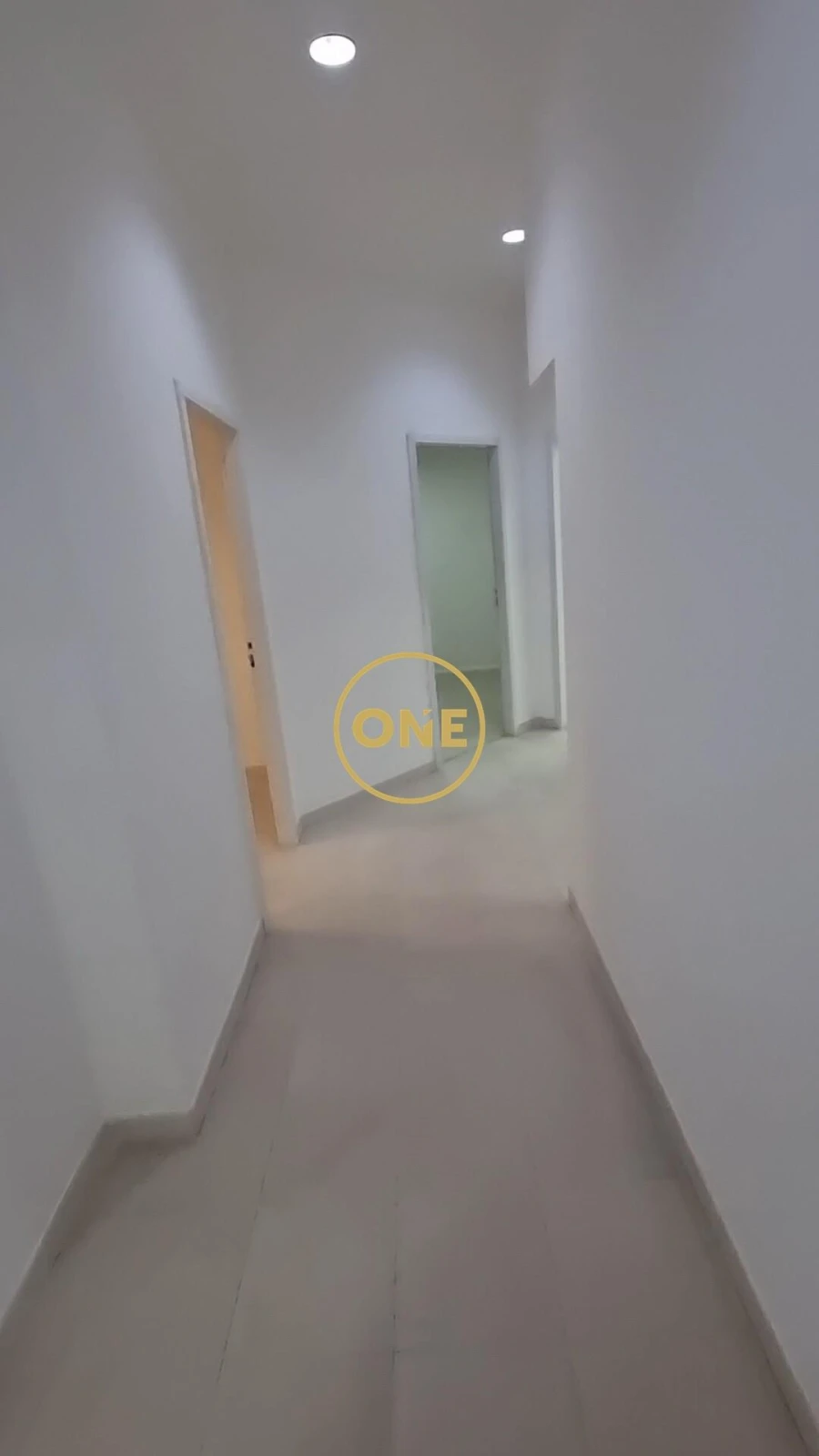 Loja para Arrendamento em Rio de Mouro Foto 19