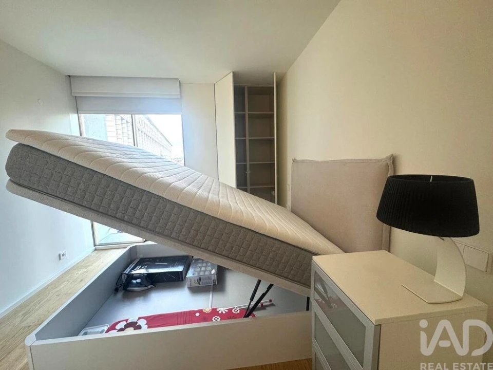 Apartamento T1 para Arrendamento em Areeiro Foto 14