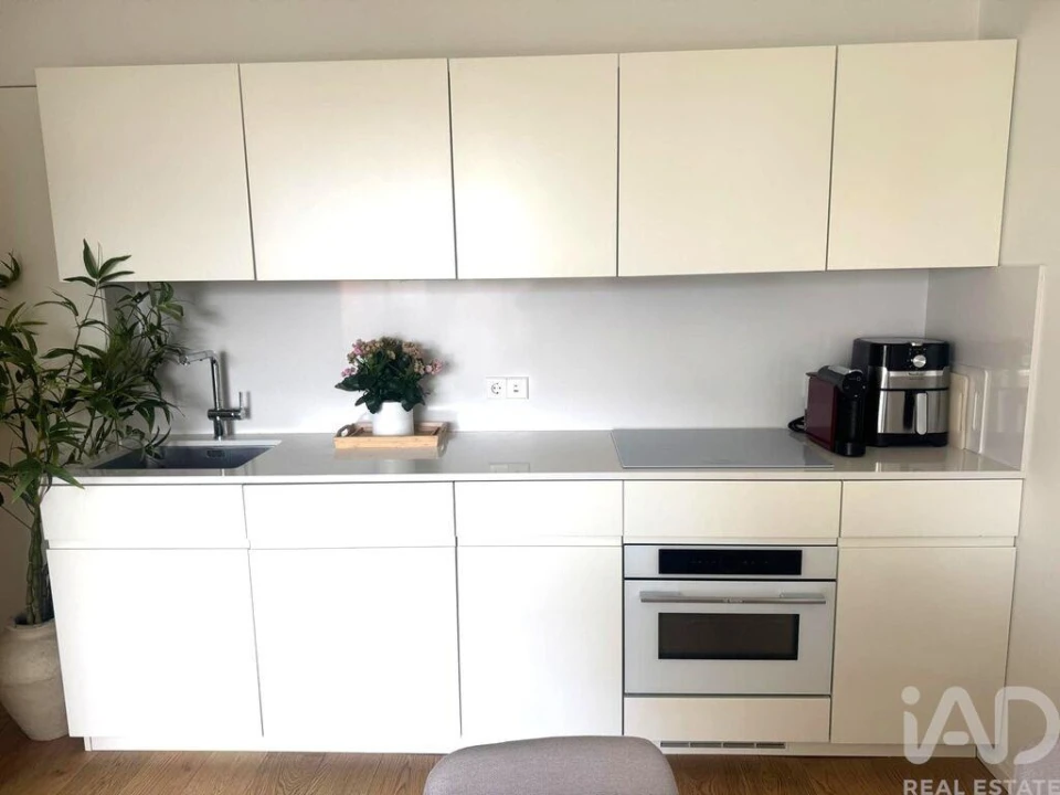 Apartamento T1 para Arrendamento em Areeiro Foto 5