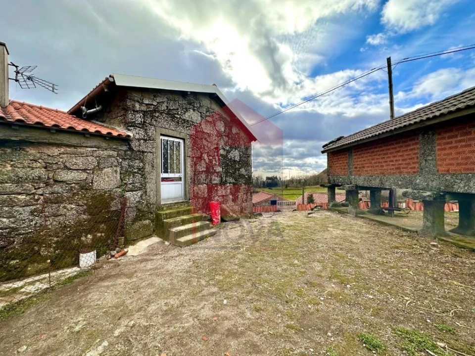 Moradia T2 para Venda em Chorense e Monte Foto 16