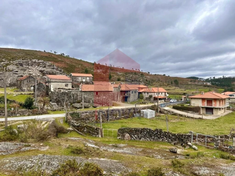 Moradia T2 para Venda em Chorense e Monte Foto 29
