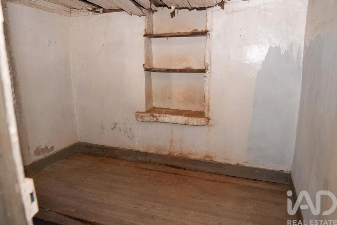 Moradia T3 para Venda em Almalagues Foto 7