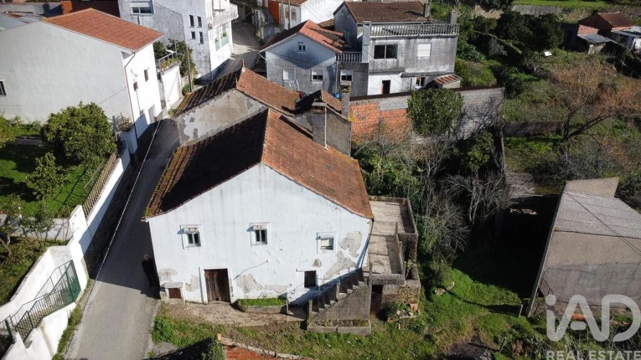 Moradia T3 para Venda em Almalagues Foto 25