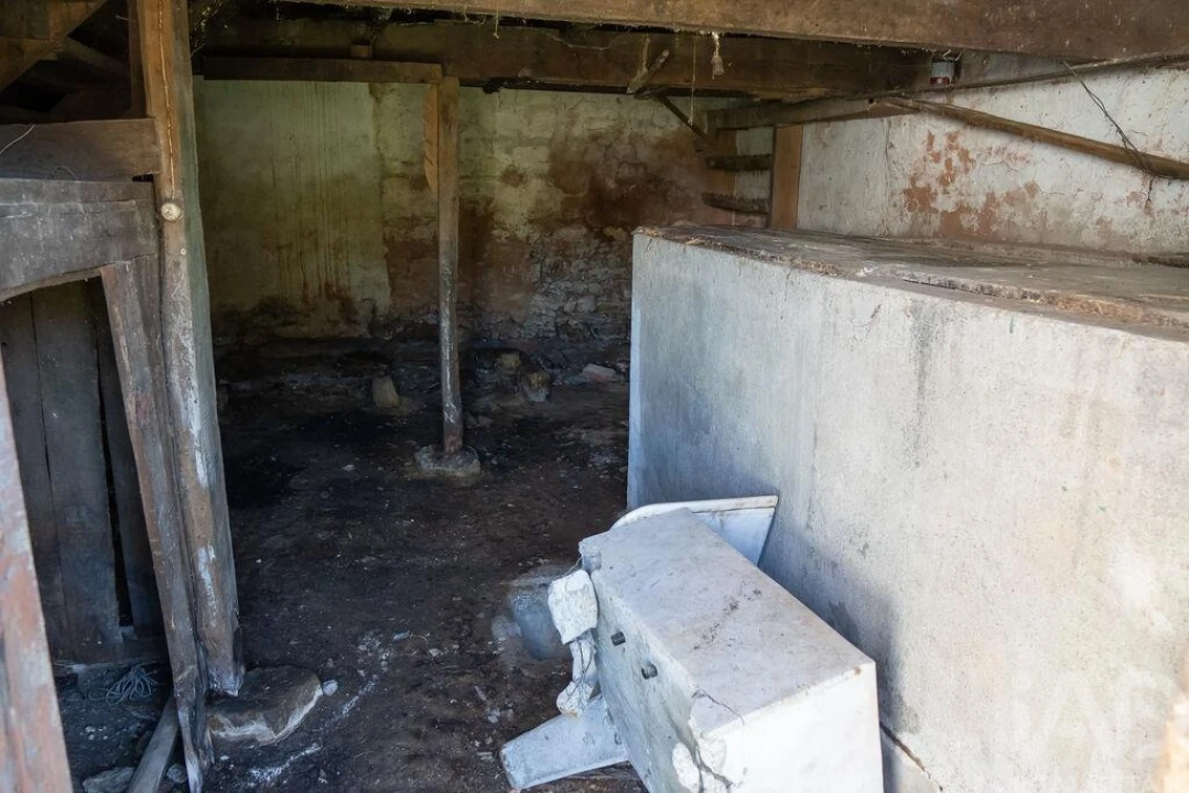 Moradia T3 para Venda em Almalagues Foto 14