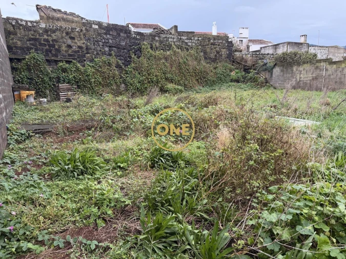 Moradia T3 para Venda em Ribeira Grande (Matriz) Foto 14