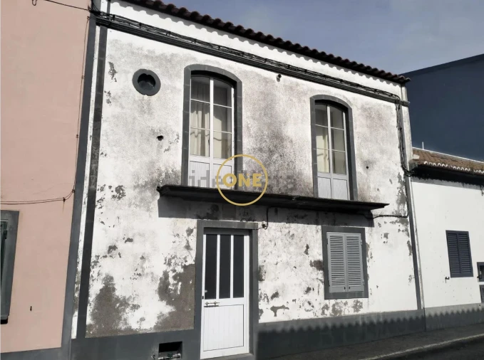 Moradia T3 para Venda em Ribeira Grande (Matriz) Foto 2