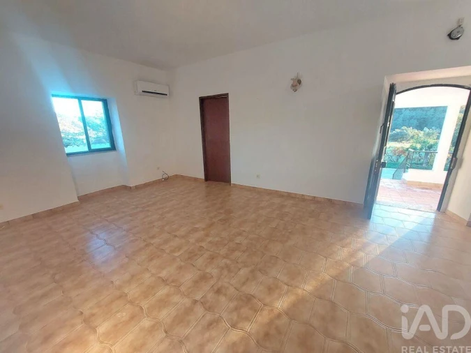 Moradia T3 para Venda em Querença, Tôr e Benafim Foto 5